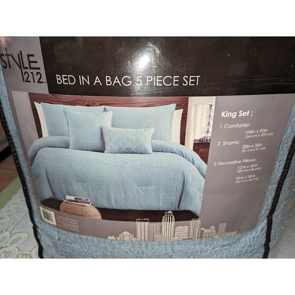 Style 212 Daisy Textured 5-Piece King Comforter Set Blue New bed in bag - Picture 7 of 11